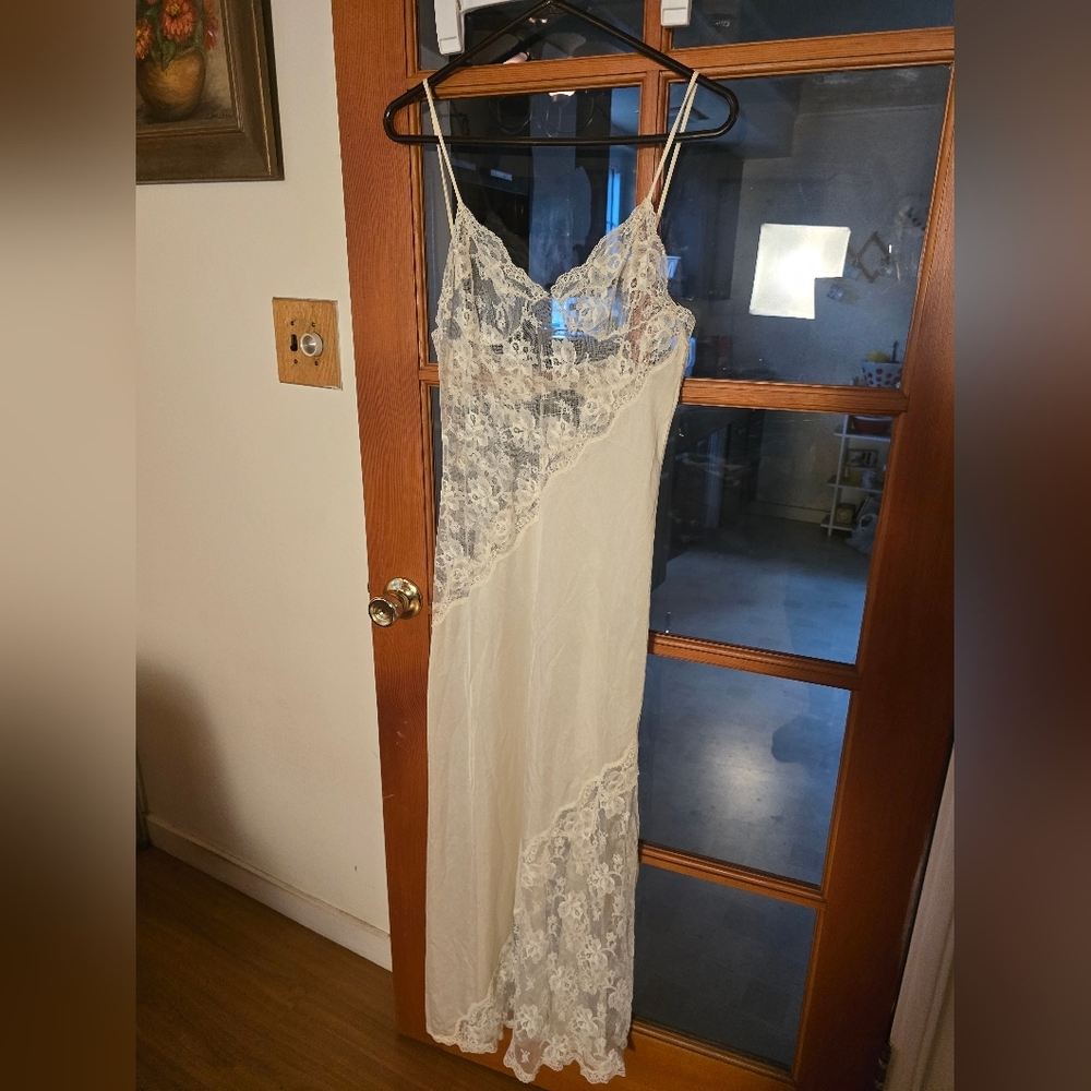 Bob Mackie For Glydons Elegant Lace Slip Dress